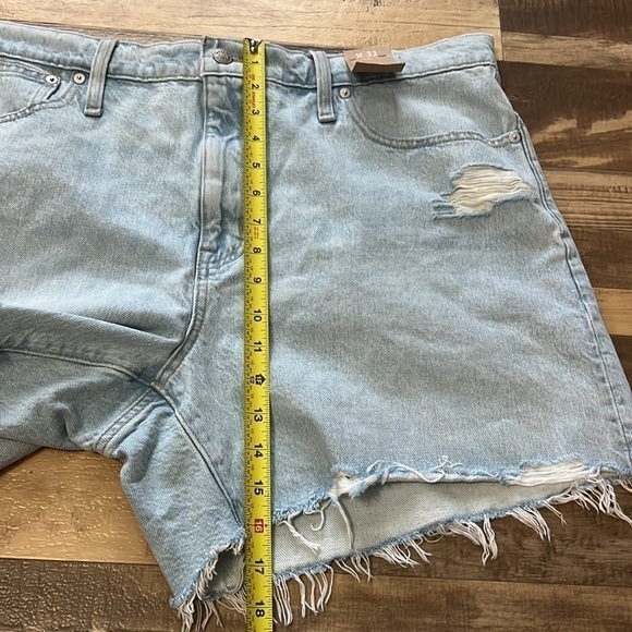 Madewell Relaxed mid-length denim shorts size 33 - Picture 9 of 9